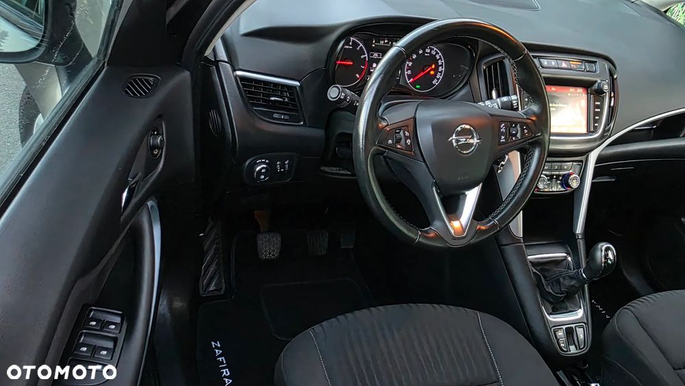 Opel Zafira - 5