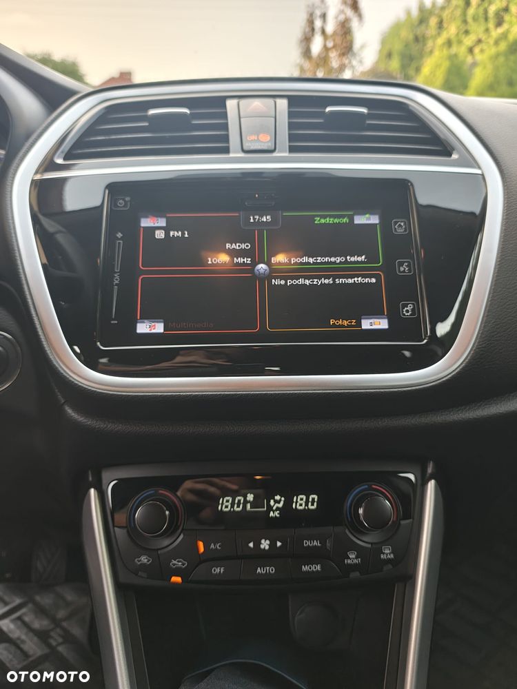 Suzuki SX4 S-Cross 1.0 T Premium - 6