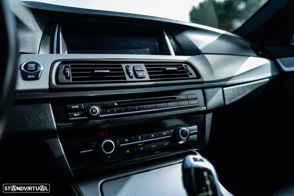 BMW 520 d Pack M Auto - 33