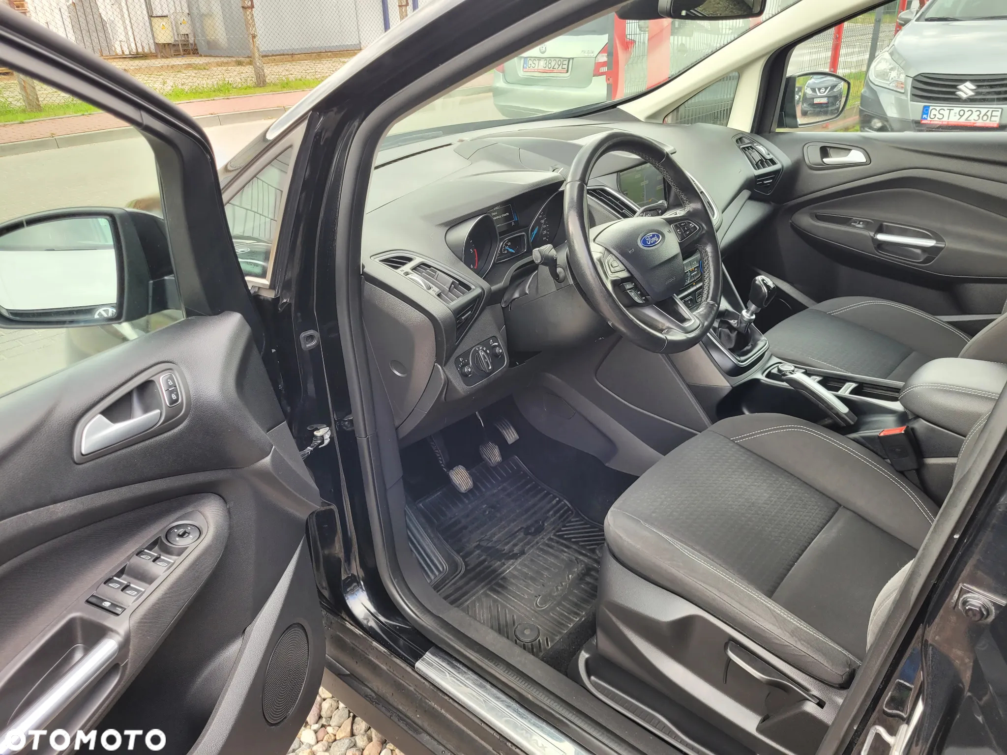Ford C-MAX - 10
