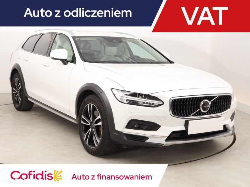 Volvo V90 Cross Country - 2