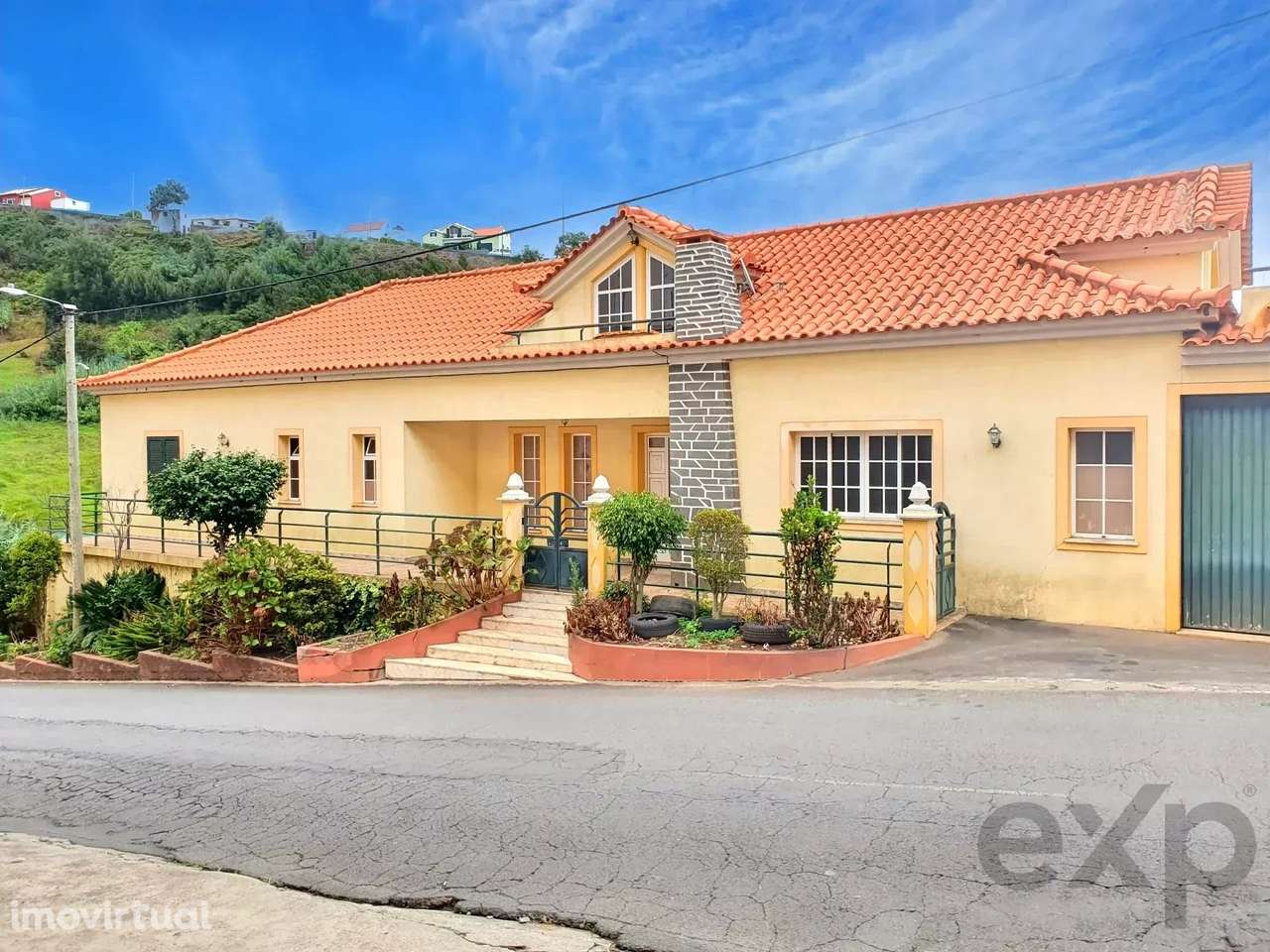 Casa Espaçosa + Armazém, Ponta do Sol - Madeira - Grande imagem: 2/43