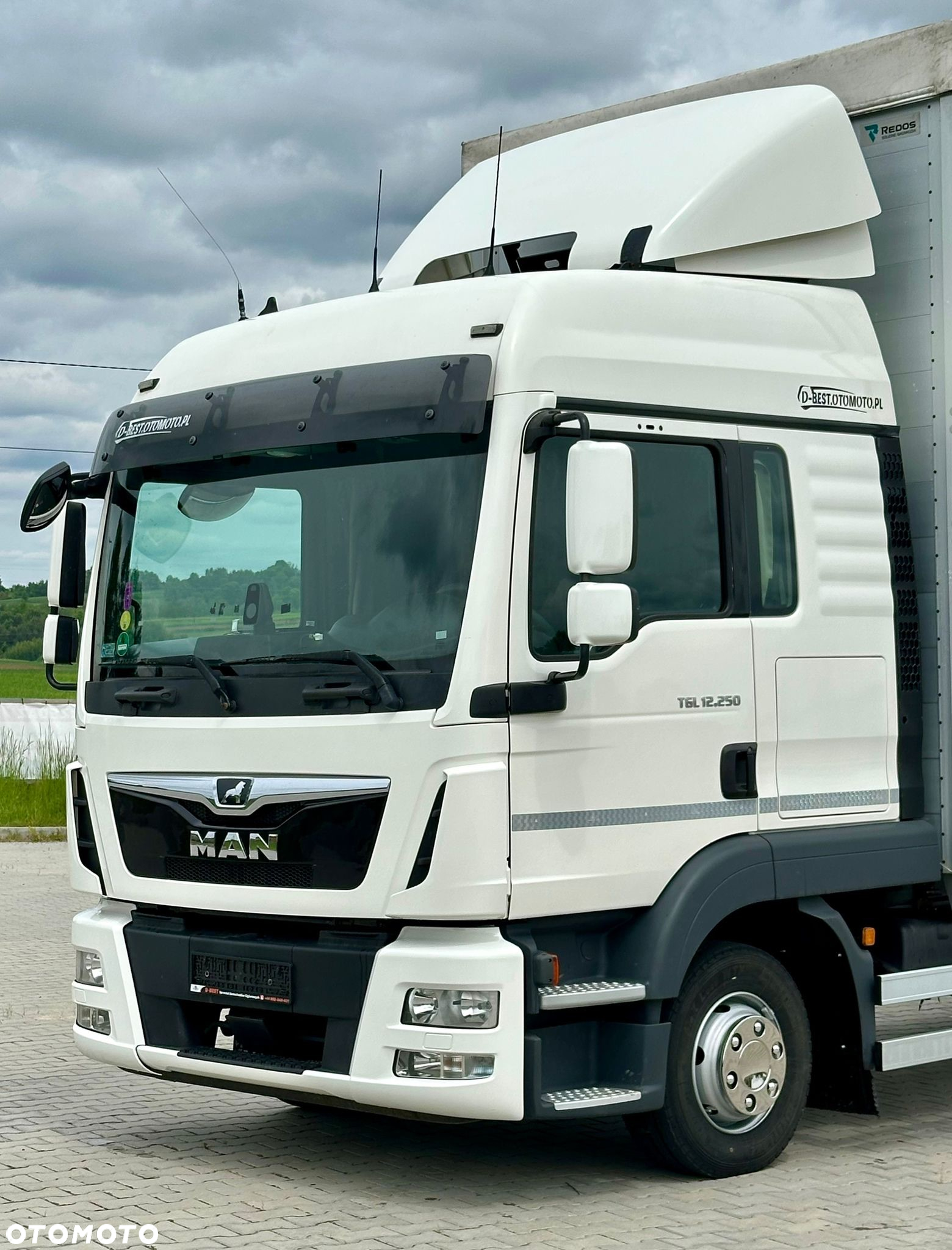 MAN TGL 12.250 / FIRANKA / 23 EUROPALETY / 9.5 M DŁUGOŚCI / NISKI PRZEBIEG / 380 TYS KM / SYPIALKA / 11.2020 ROK - 8