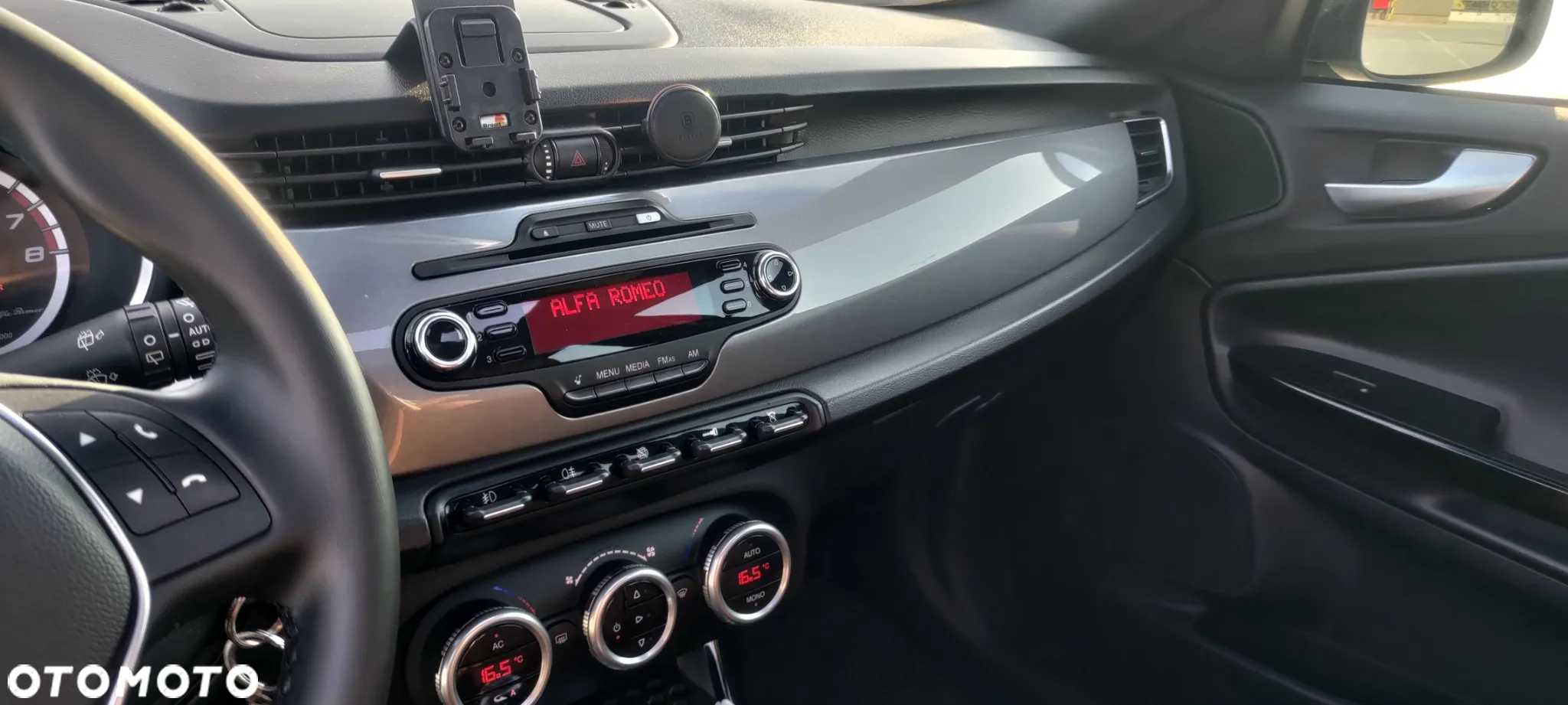 Alfa Romeo Giulietta 1.4 TB MultiAir Distinctive - 17