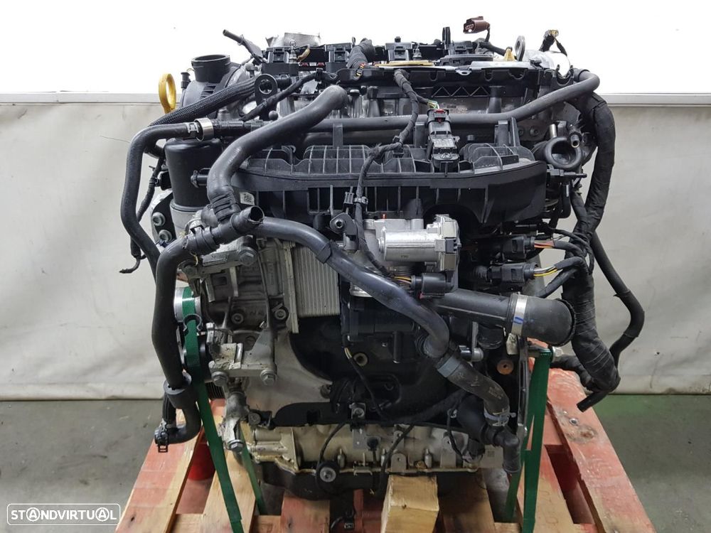 MOTOR COMPLETO VOLKSWAGEN GOLF VIII BERLINA CD1 REF. DNPA - 1
