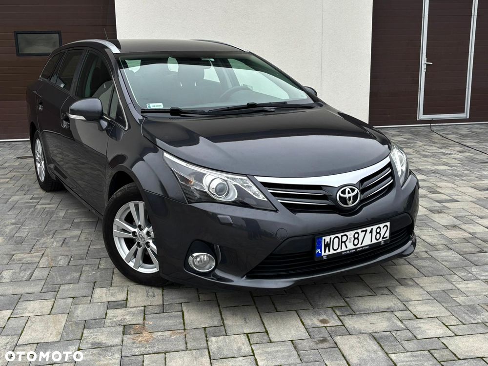 Toyota Avensis - 7