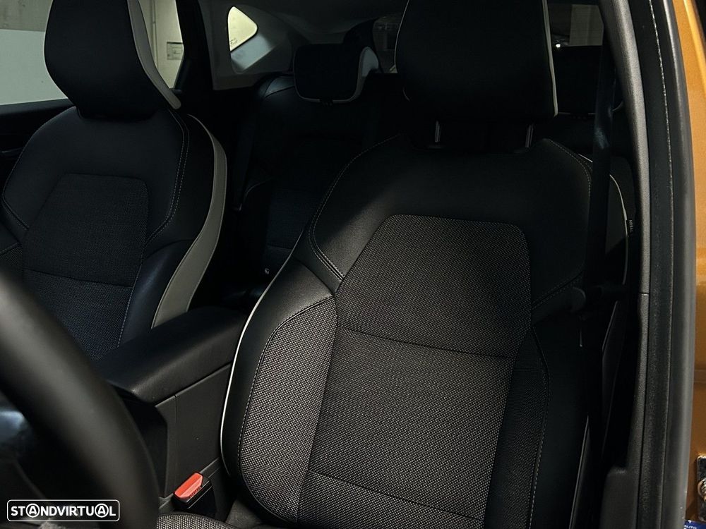 Renault Captur - 41