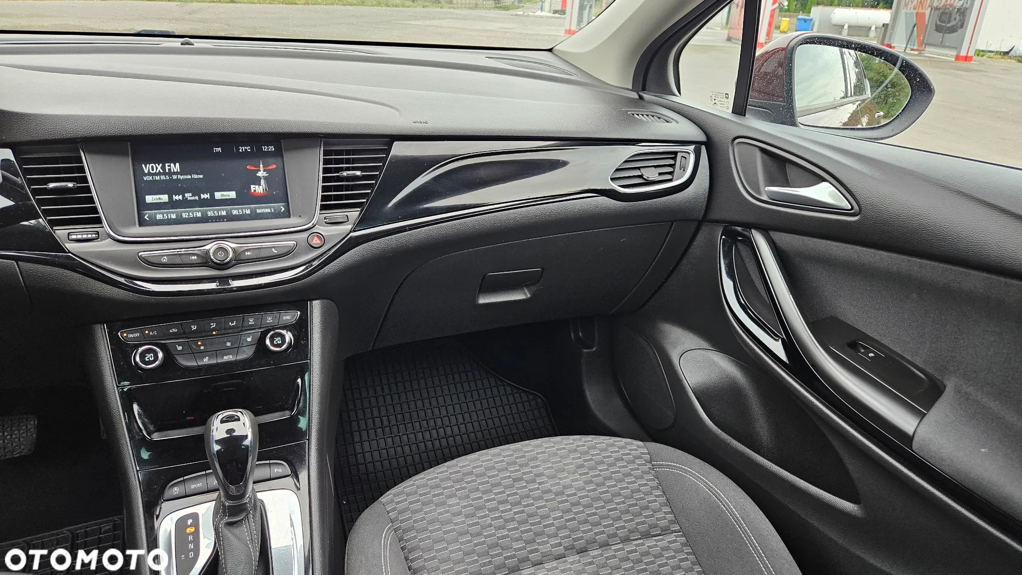 Opel Astra 1.4 Turbo Start/Stop Automatik Innovation - 28