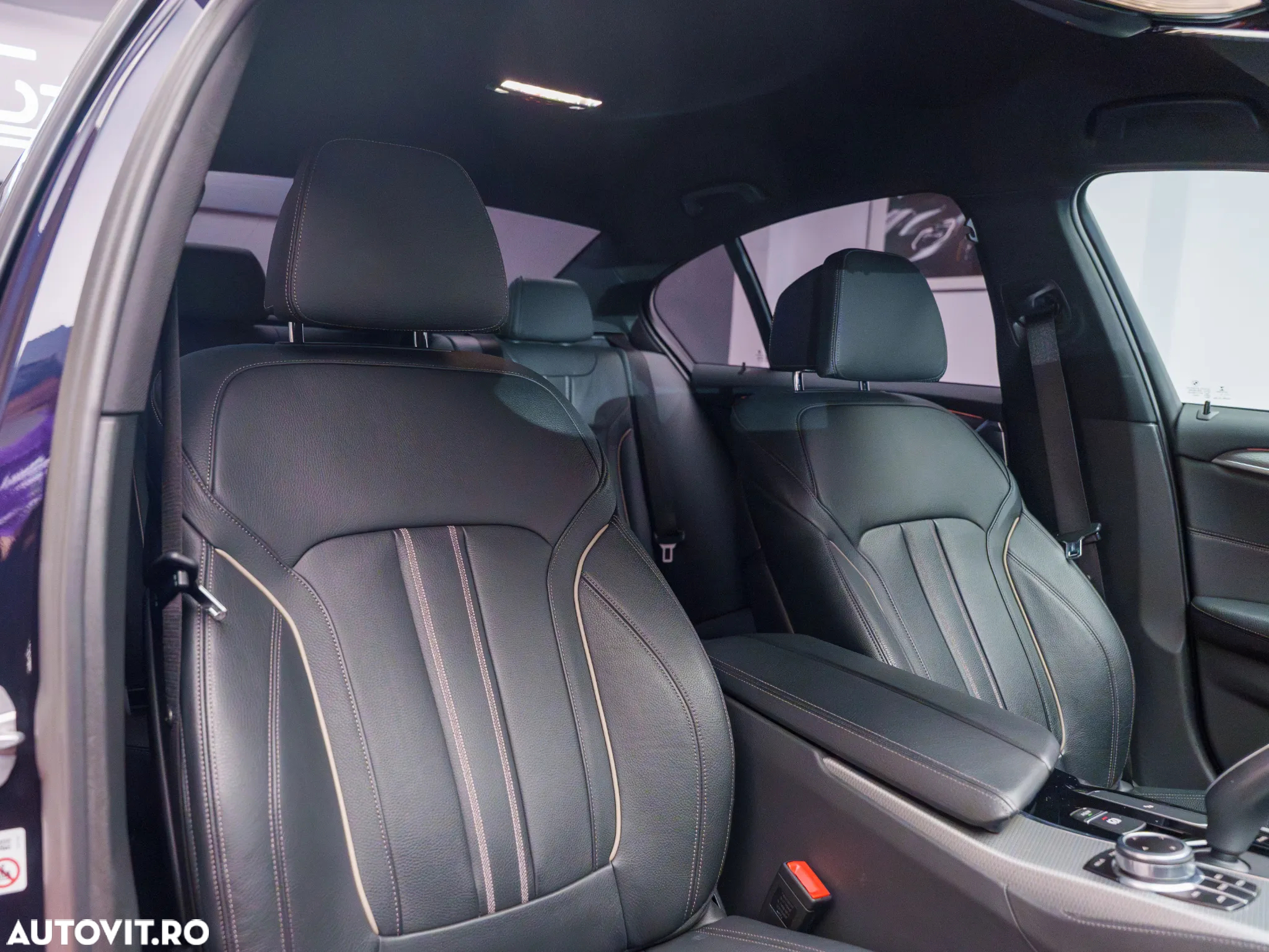 BMW Seria 5 530d xDrive Aut. - 25