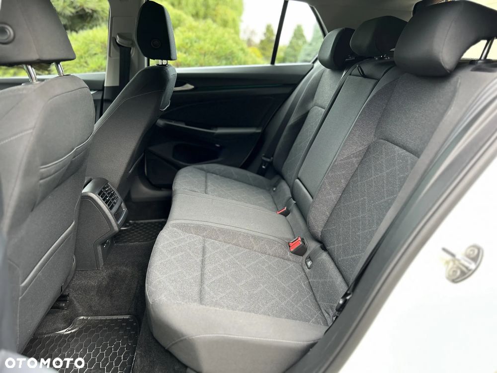 Volkswagen Golf 1.5 TSI EVO Style - 19