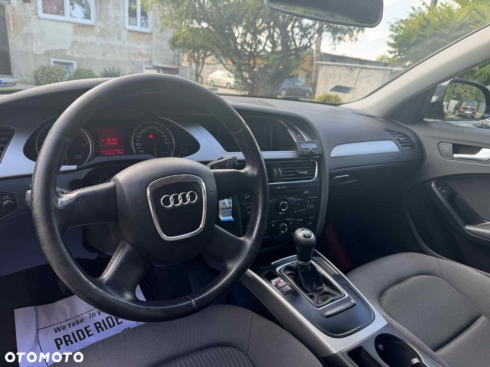 Audi A4 Avant 2.0 TDI - 6