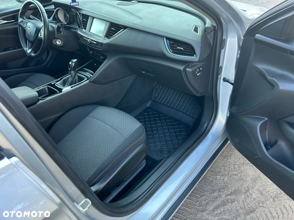 Opel Insignia - 10