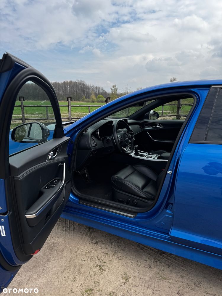 Kia Stinger 3.3 T-GDI AWD OPF GT - 13