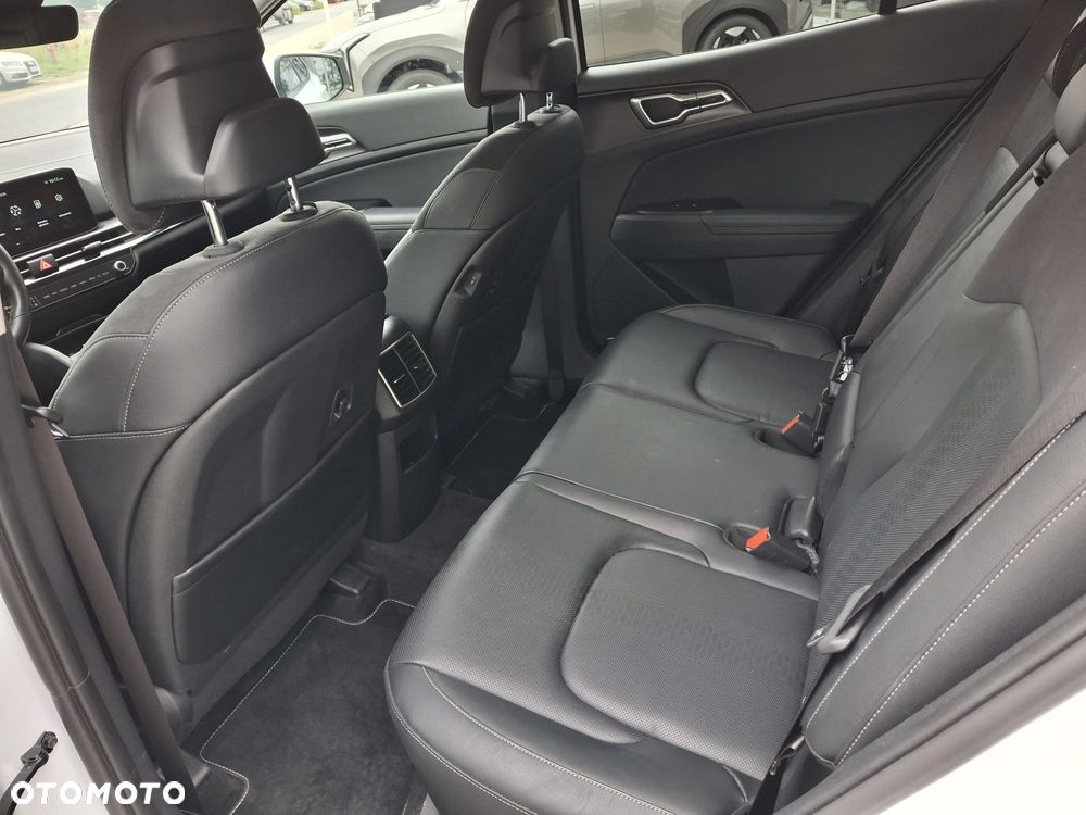 Kia Sportage 1.6 T-GDI MHEV Business Line 4WD DCT - 9