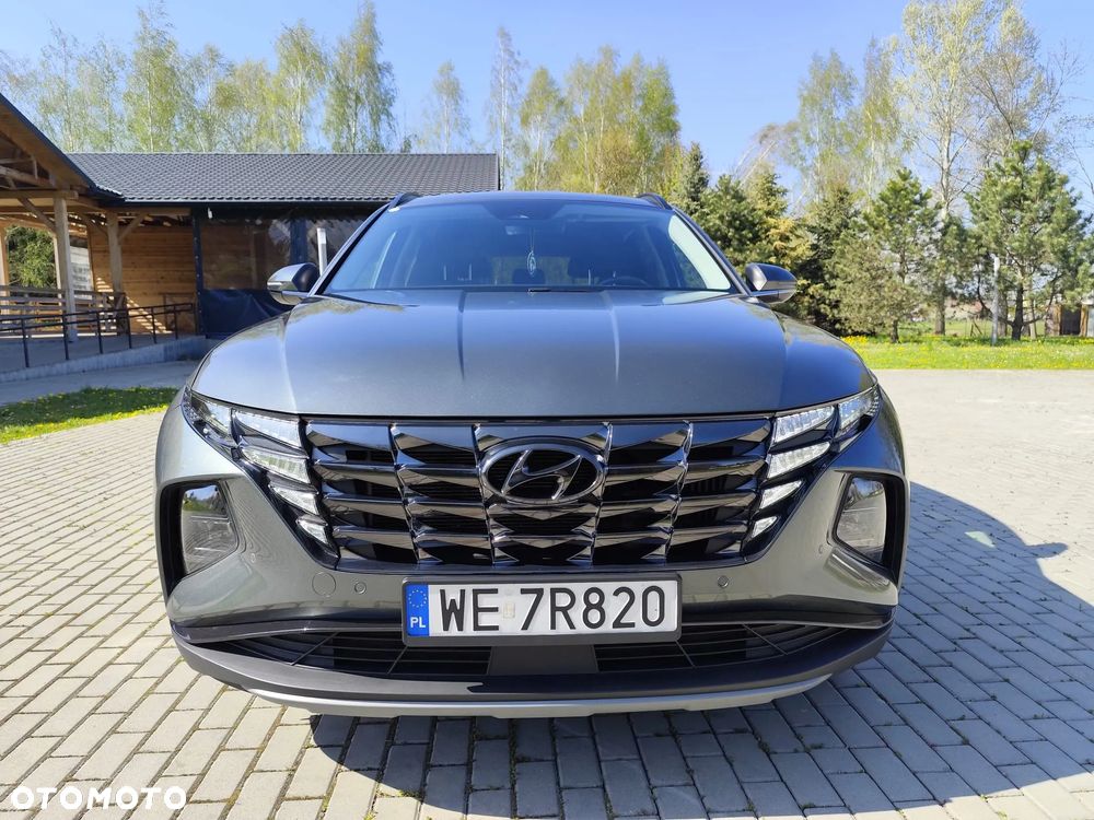 Hyundai Tucson 1.6 T-GDi HEV Executive 4WD - 27