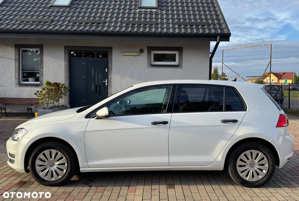 Volkswagen Golf - 9