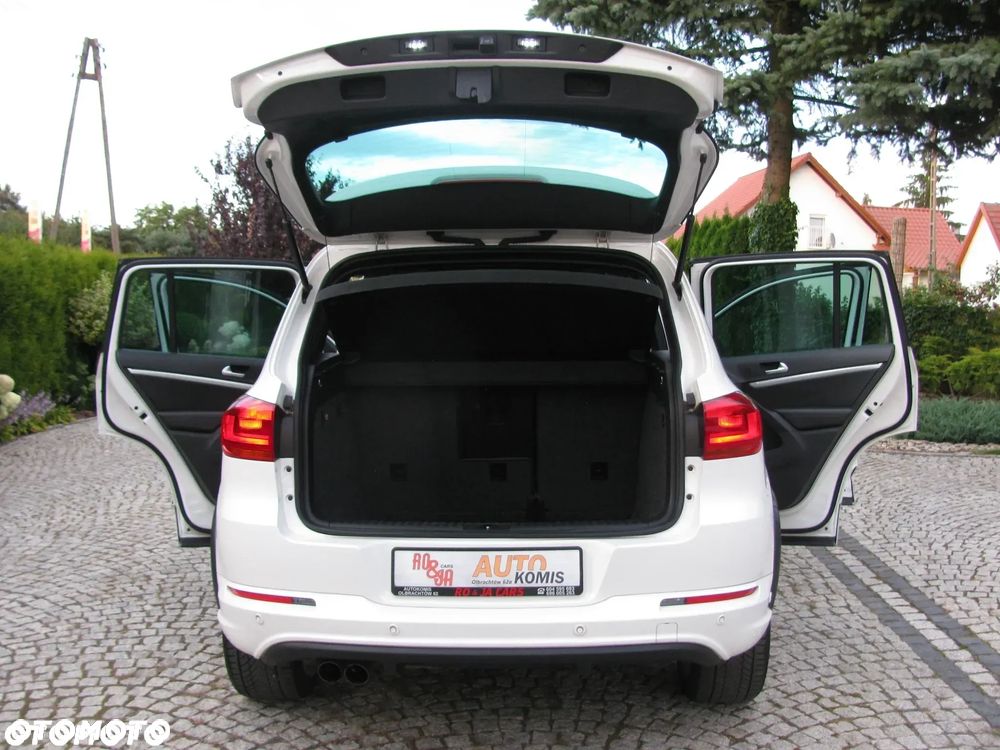 Volkswagen Tiguan 1.4 TSI Perfectline R-Style - 14