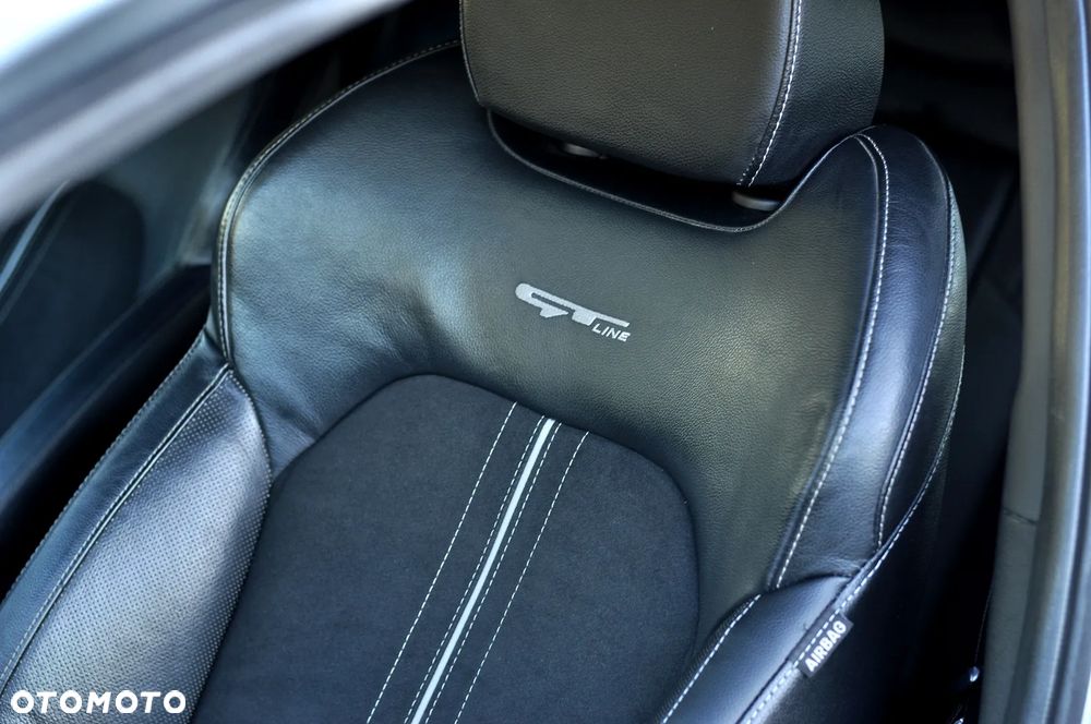 Kia ProCeed 1.4 T-GDI GT Line - 23