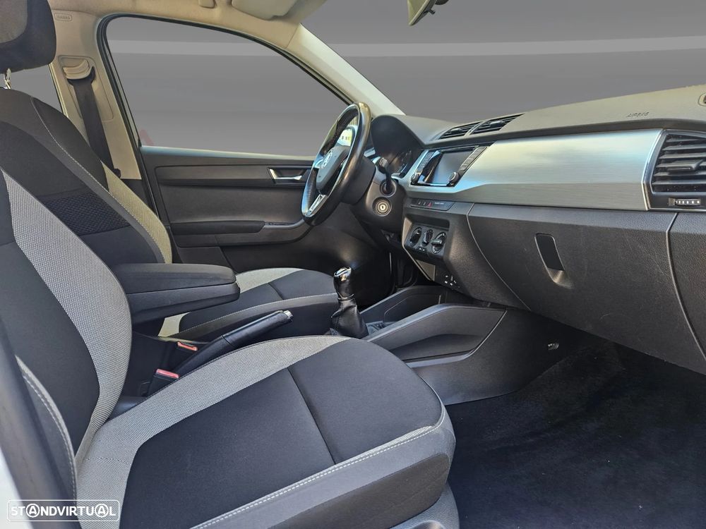 Skoda Fabia Break 1.0 TSI Style - 24