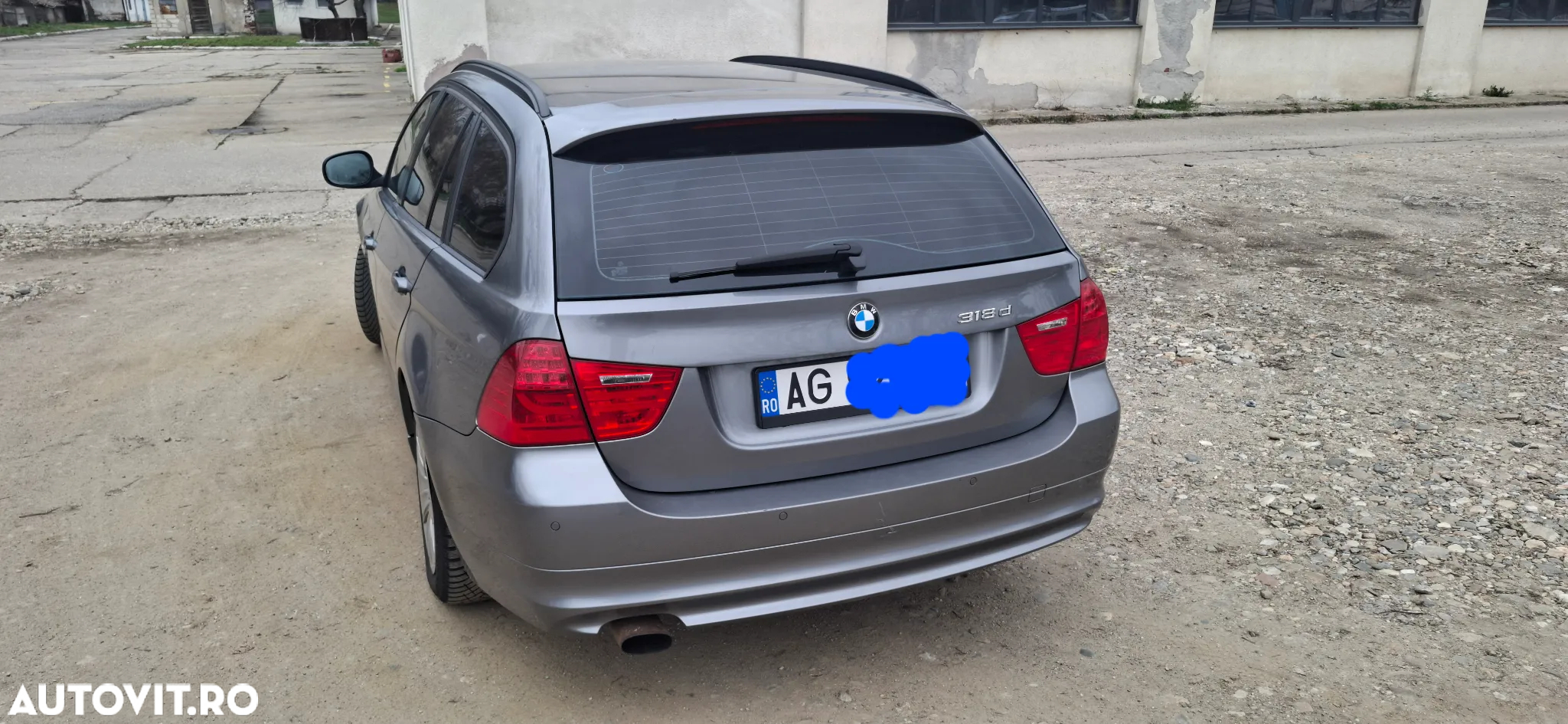 BMW Seria 3 318d - 5
