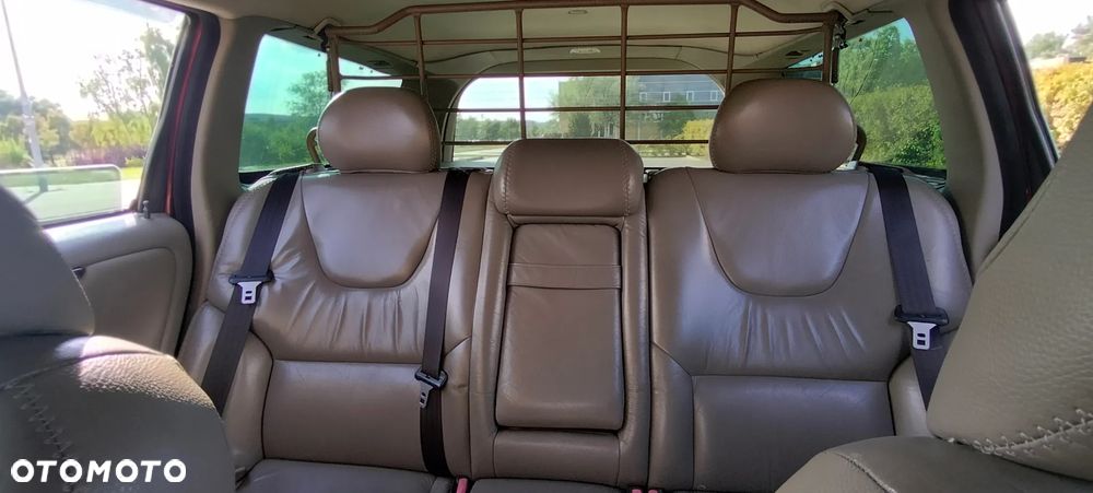 Volvo XC 70 - 25