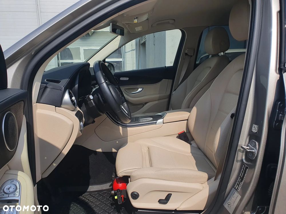 Mercedes-Benz GLC 200 d 4-Matic Business Edition - 19
