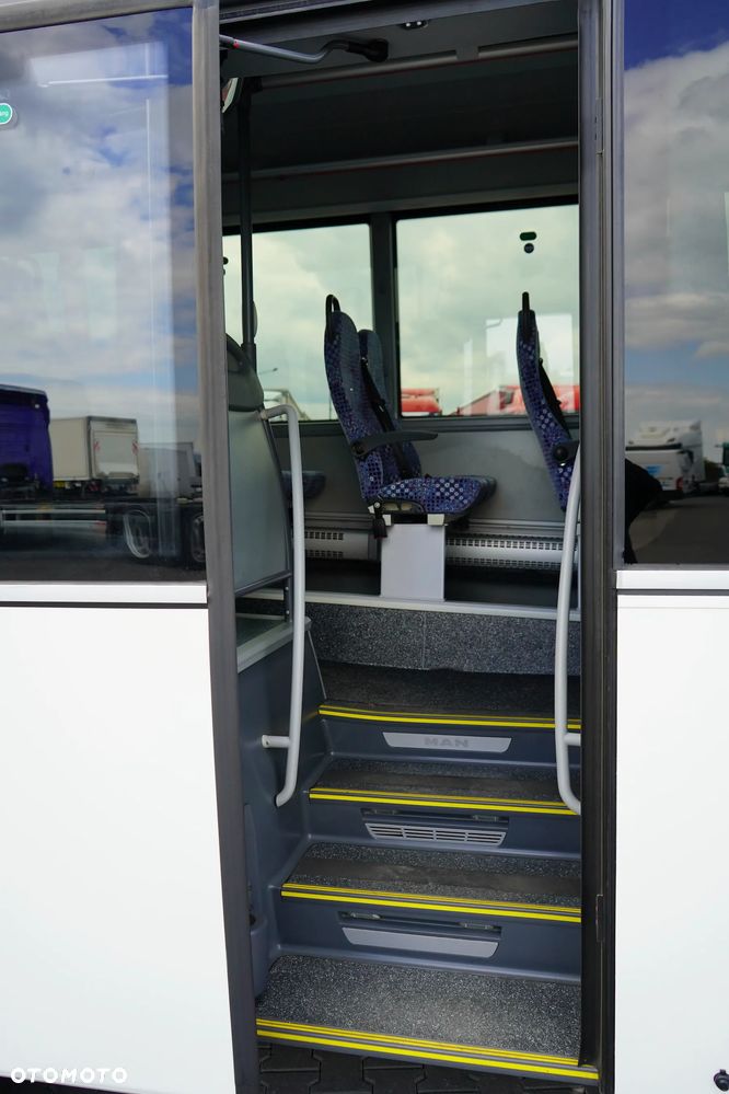 MAN LION'S REGIO / EURO 6 / 51 OSÓB / 90 000 KM / RETARDER - 8