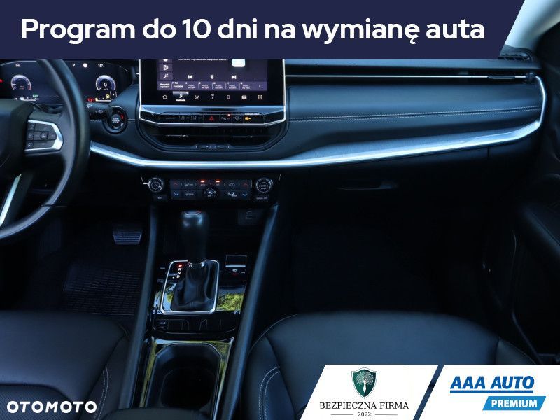 Jeep Compass - 10