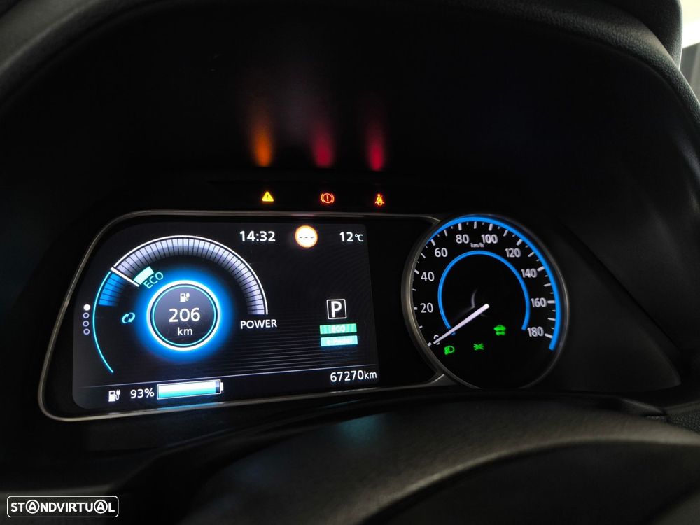 Nissan Leaf N-Connecta - 20