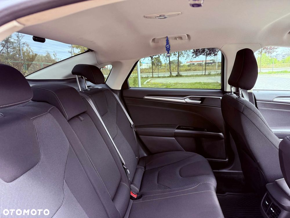 Ford Mondeo 1.5 EcoBoost Titanium - 34