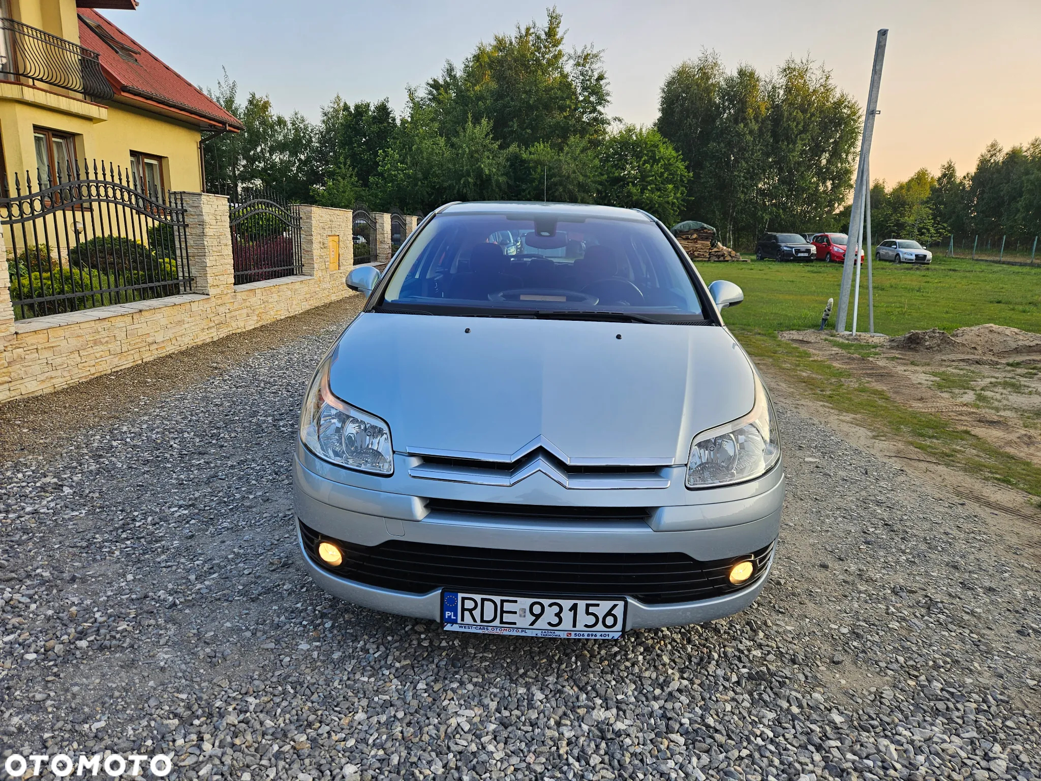 Citroën C4 1.6 16V Confort - 36