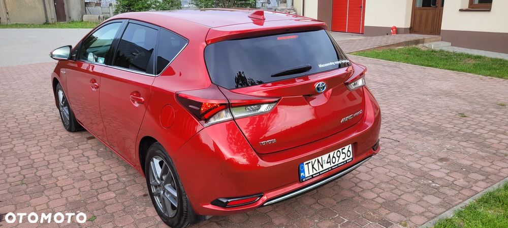 Toyota Auris Hybrid 135 Prestige - 8
