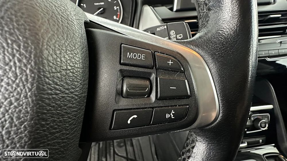 BMW 216 Active Tourer d Corporate Edition Business Edition - 34