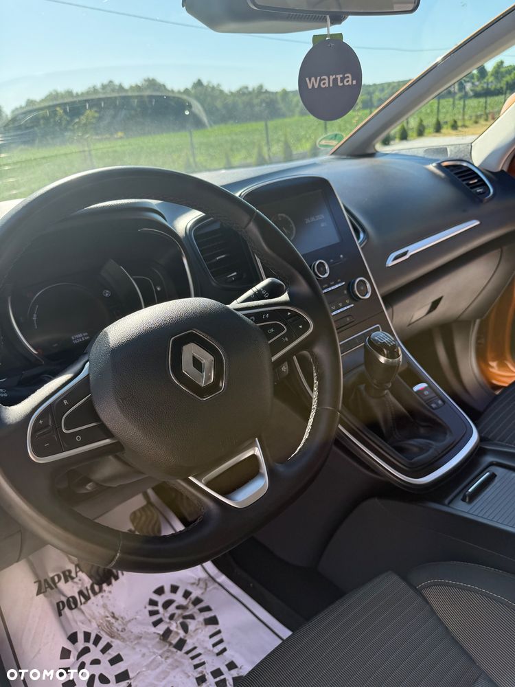 Renault Scenic - 15