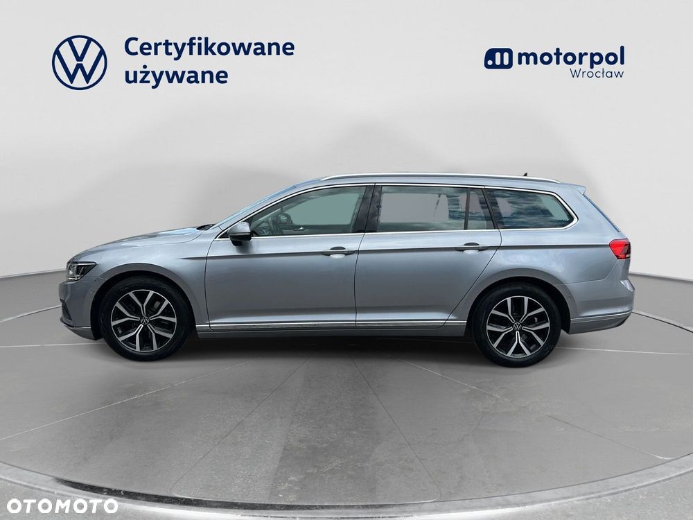 Volkswagen Passat 1.5 TSI EVO Elegance DSG - 4