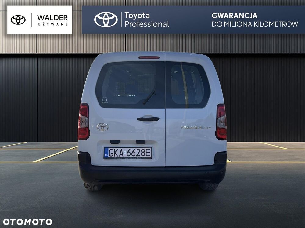 Toyota PROACE CITY - 8