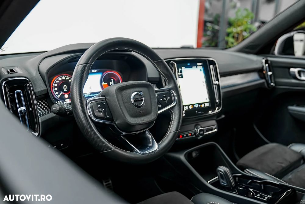 Volvo XC 40 T5 Recharge DKG RDesign Expression - 16