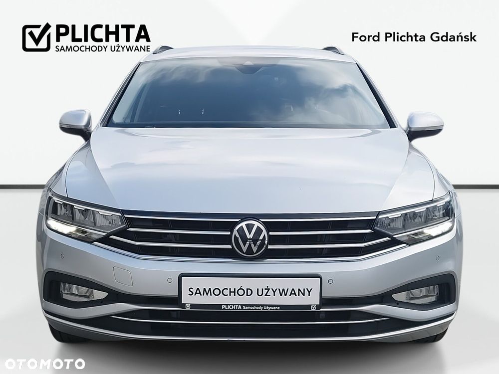 Volkswagen Passat - 2