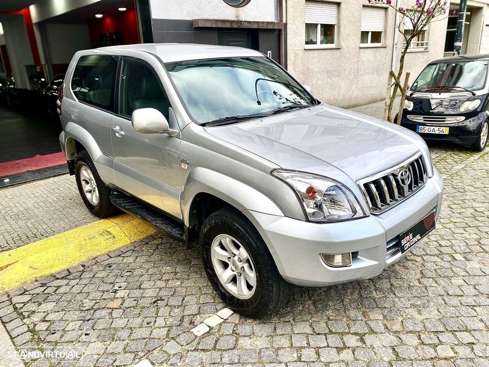 Toyota Land Cruiser 3.0 D-4D Std. Aut - 5