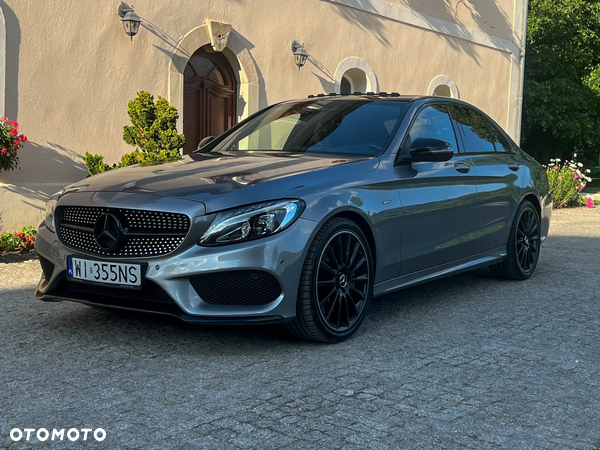 Mercedes-Benz Klasa C AMG 43 4-Matic