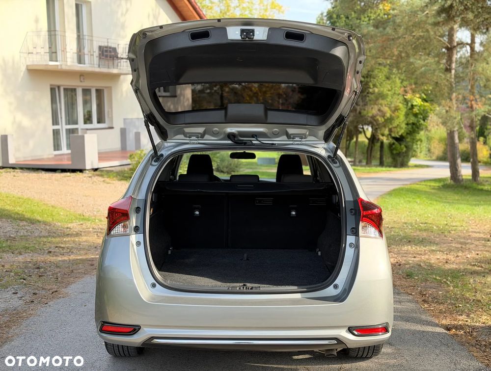 Toyota Auris 1.6 D-4D Edition S+ - 34
