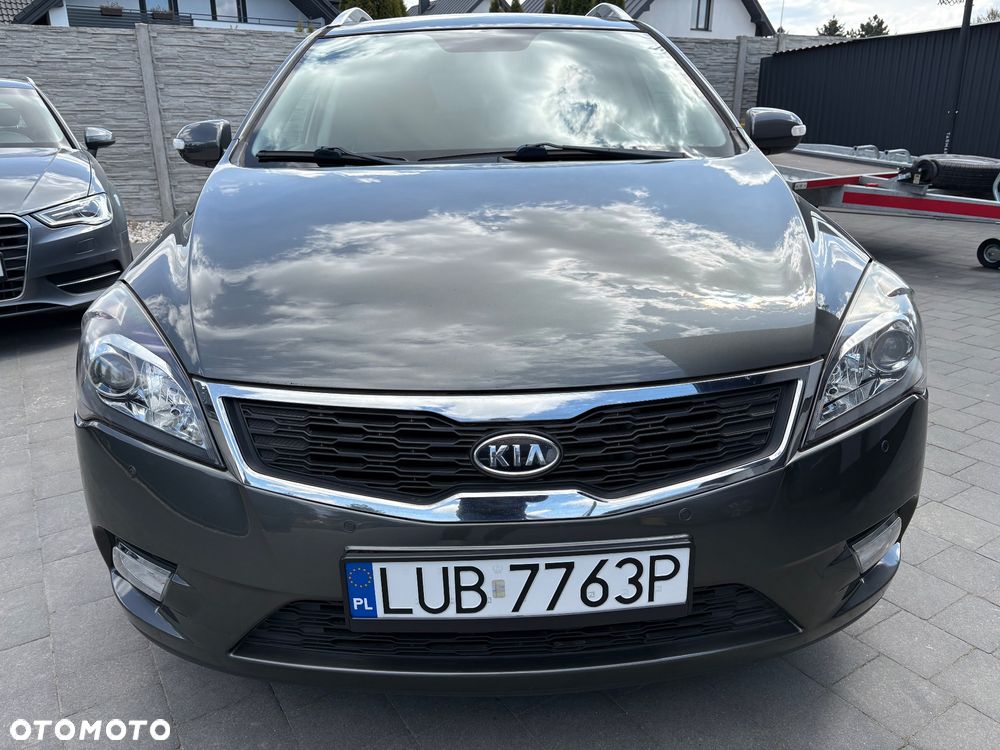 Kia Ceed 1.6 CRDi ISG Business Line - 17