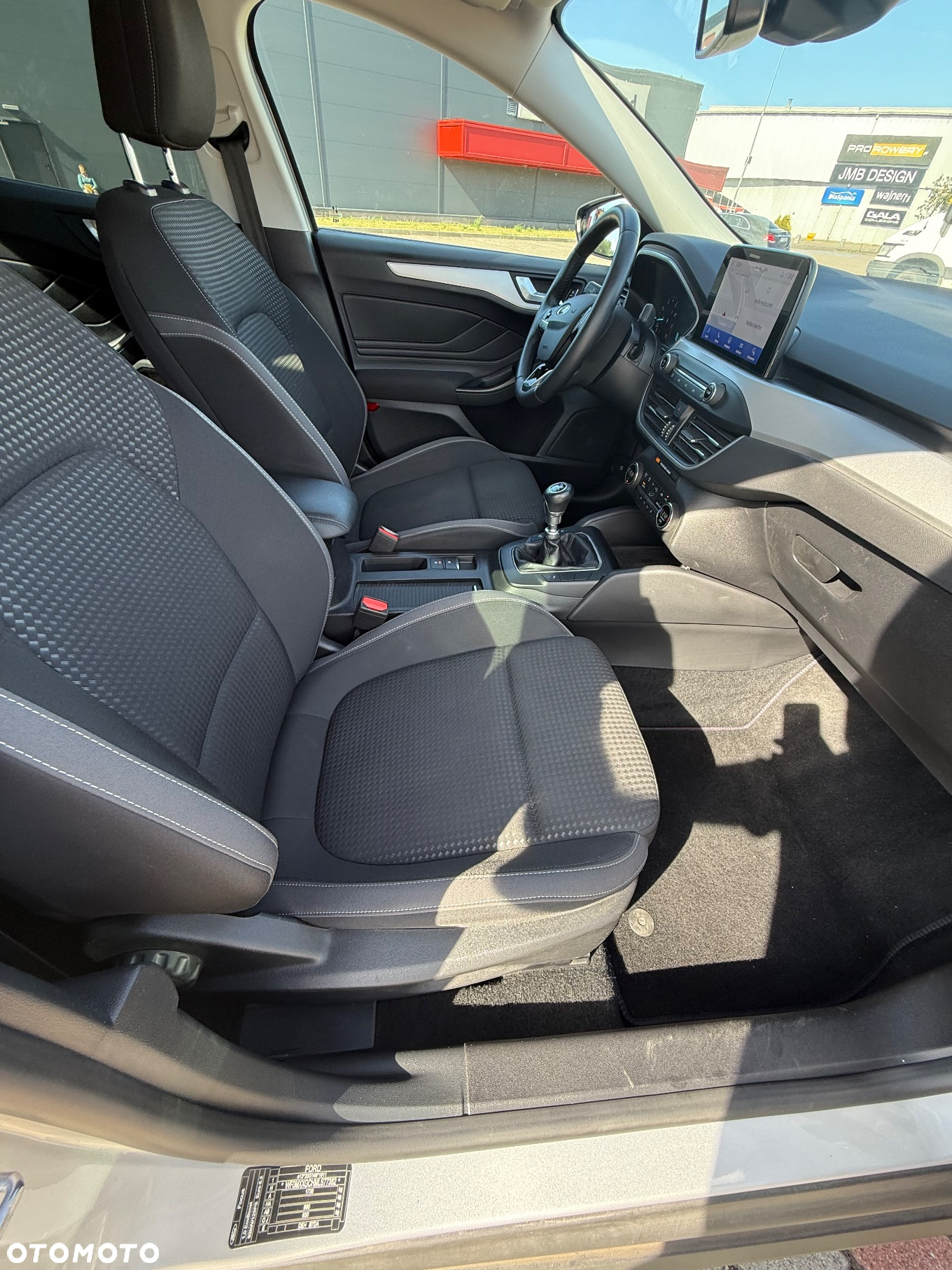Ford Focus 1.0 EcoBoost Connected - 19