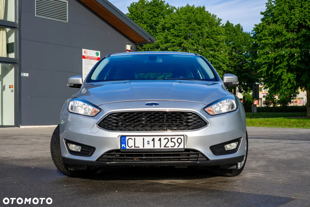 Ford Focus Turnier 1.5 EcoBoost Start-Stopp-System ACTIVE - 10