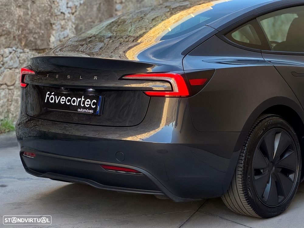 Tesla Model 3 Tração Traseira Premium - 17