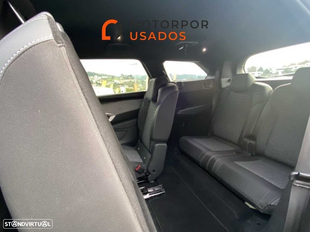 Peugeot 5008 - 12