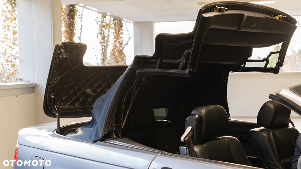 BMW Seria 3 318 CI - 14