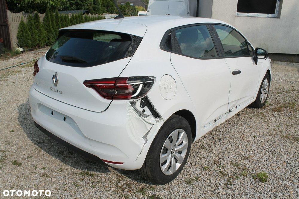Renault Clio - 5
