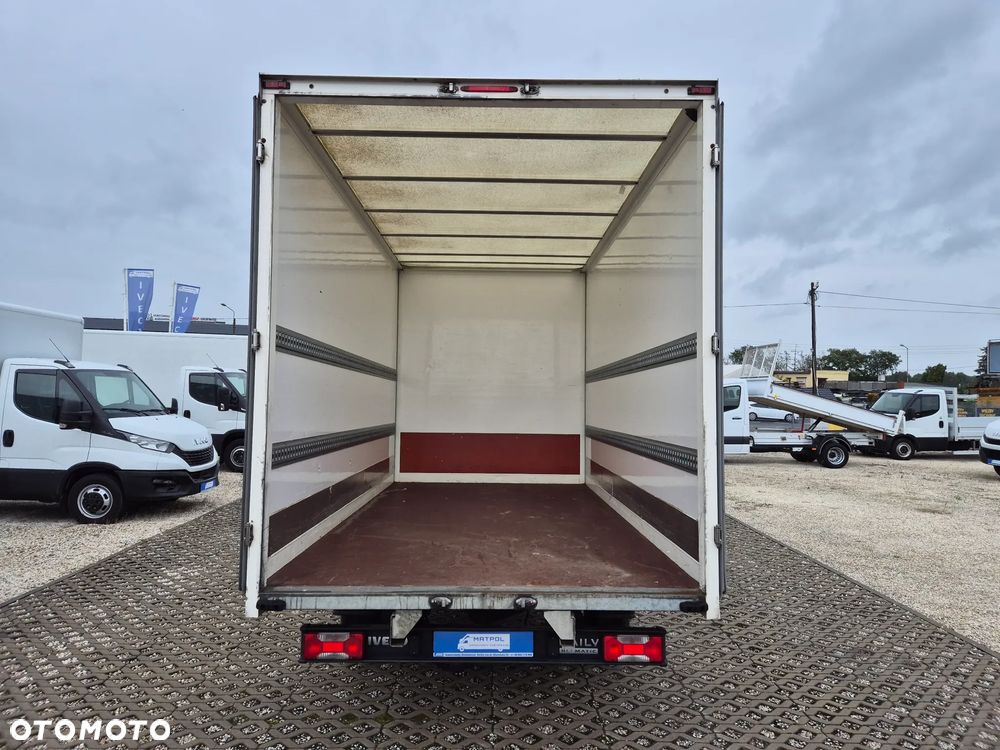 Iveco Daily 35S14 2.3 HPi Hi-Matic, kontener 8PAL, klima - 7
