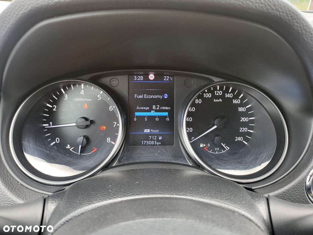 Nissan Qashqai 1.3 DIG-T N-WAY - 10